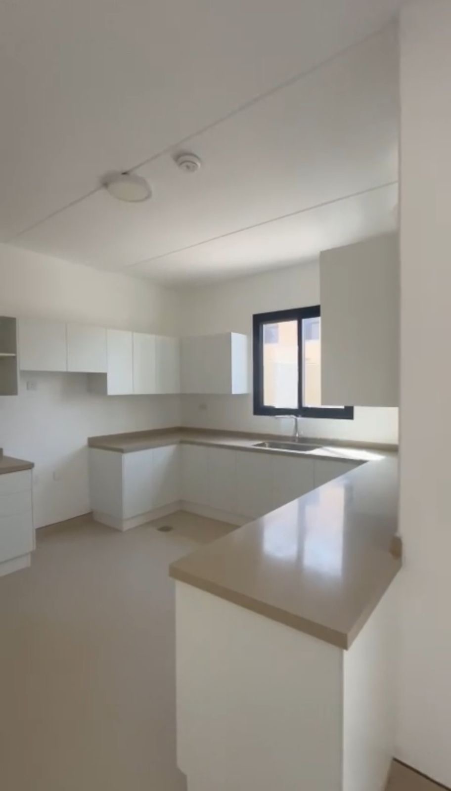 ✨ Luxurious Duplex for Rent in Sedra (Roshn) 🏡  📅 Available by the end of March